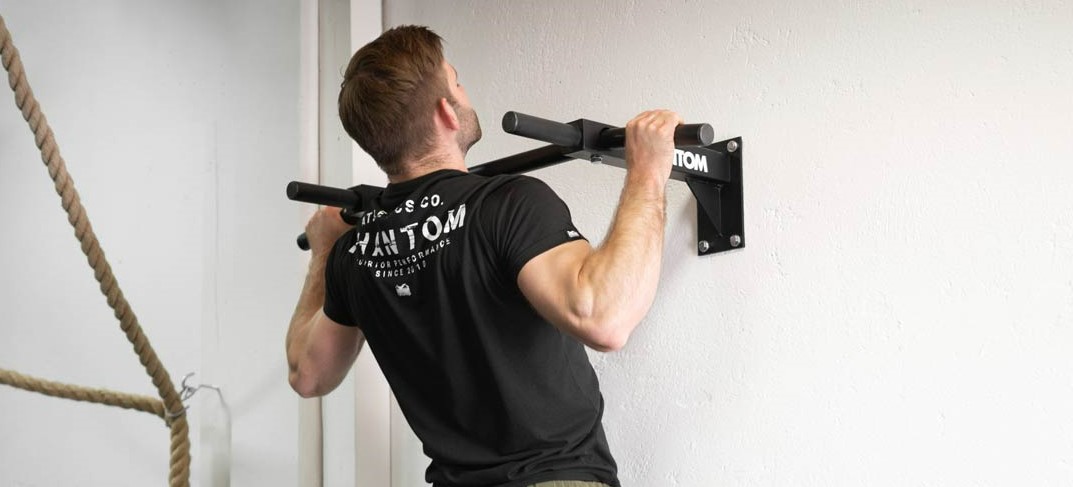 Barra Multifunción de Pared para Dominadas, Tríceps, Abdominales y